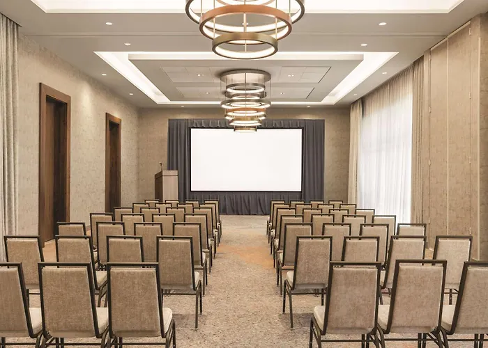 Hilton North At Cavasson Hotel