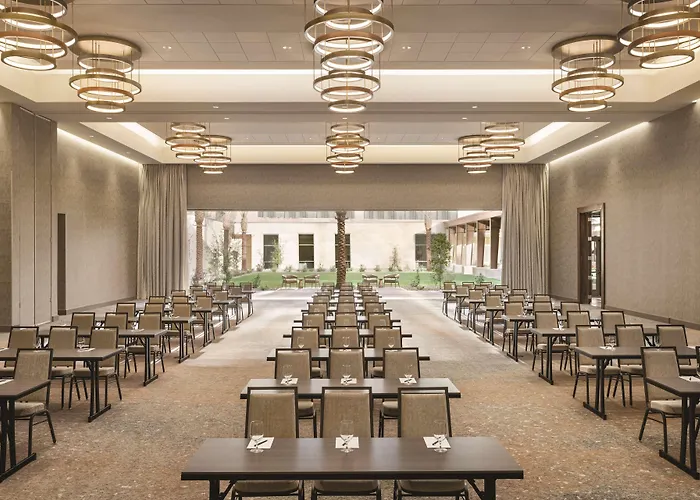 Hilton North At Cavasson 4*